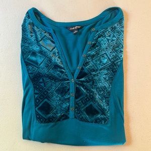 Lucky Teal Long Sleeve (M)